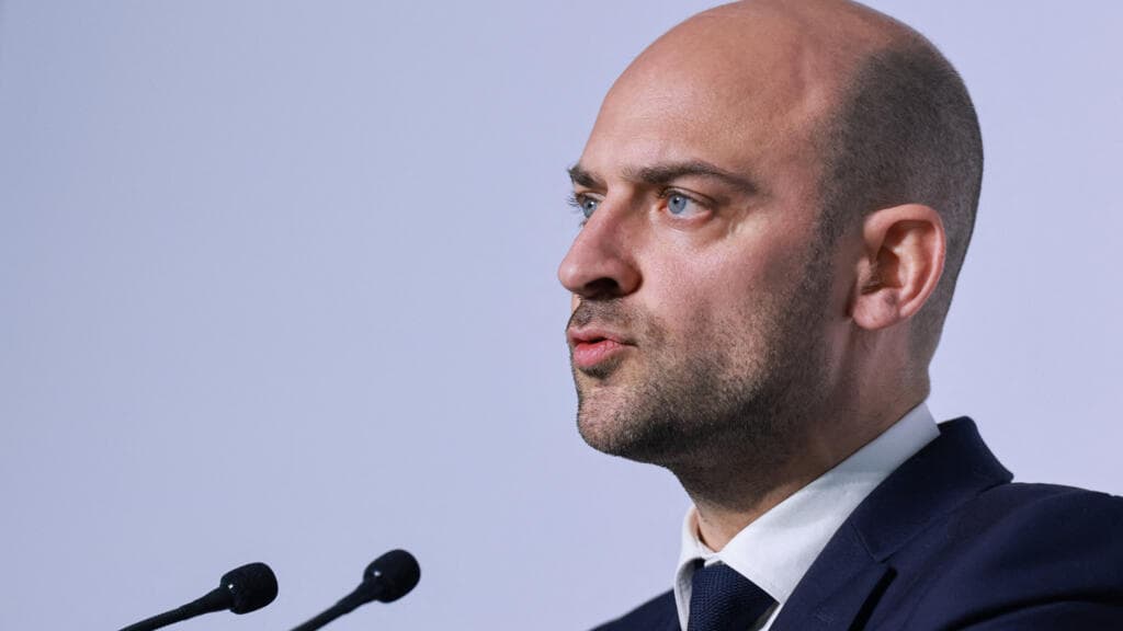 Francia acusa a Rusia de violar derecho internacional