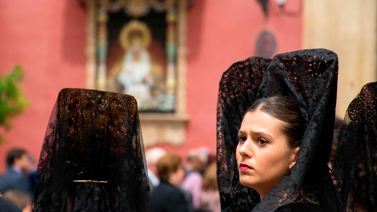 La Semana Santa ante el espejo: cuando la tradición se topa con la Constitución